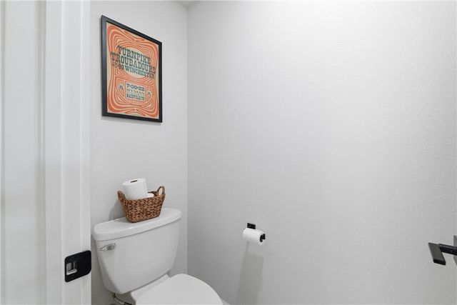 304 SW Gunison Cove, Bentonville, AR 72712