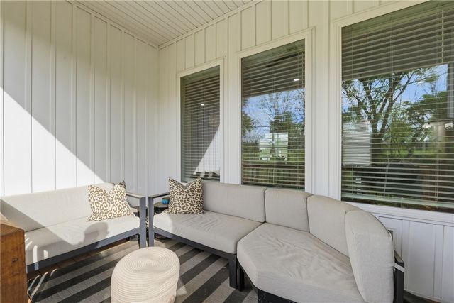 304 SW Gunison Cove, Bentonville, AR 72712