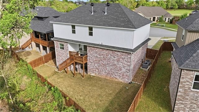 304 SW Gunison Cove, Bentonville, AR 72712