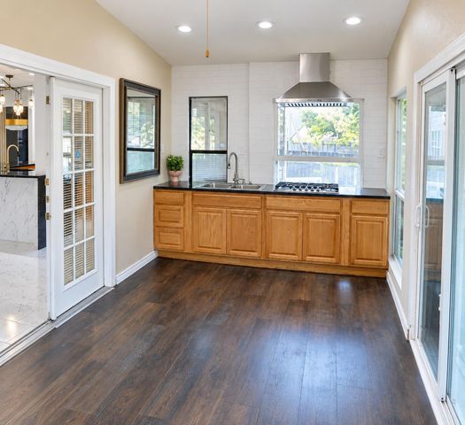 720 Justeford DR, Pflugerville, TX 78660