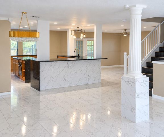 720 Justeford DR, Pflugerville, TX 78660