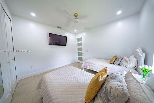 192 Herron Rd, North Fort Myers, FL 33903