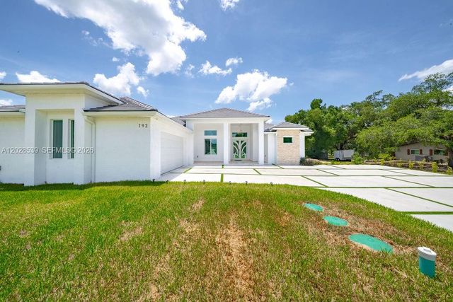 192 Herron Rd, North Fort Myers, FL 33903