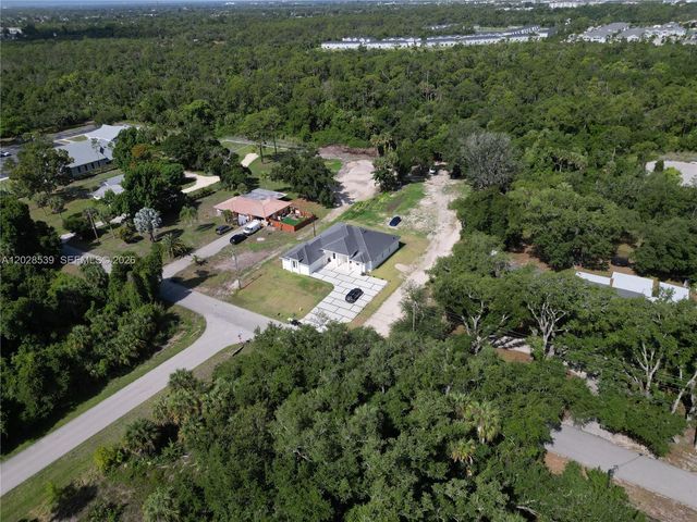 192 Herron Rd, North Fort Myers, FL 33903