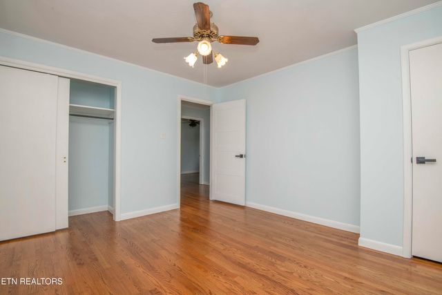 600 W Ridgecrest Drive, Kingston, TN 37763