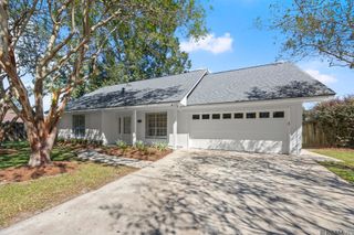 12269 N Lakeview Dr, Saint George, LA 70810