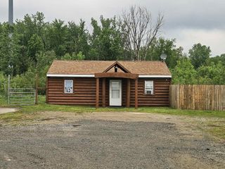 5463 U.S. Highway 12, Three Oaks, MI 49128