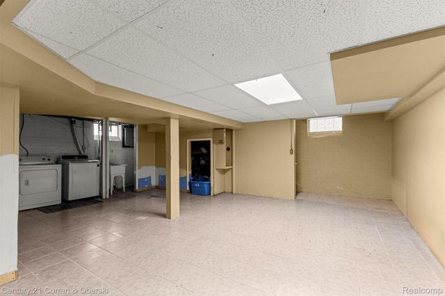 14434 Rosemont Avenue, Detroit, MI 48223
