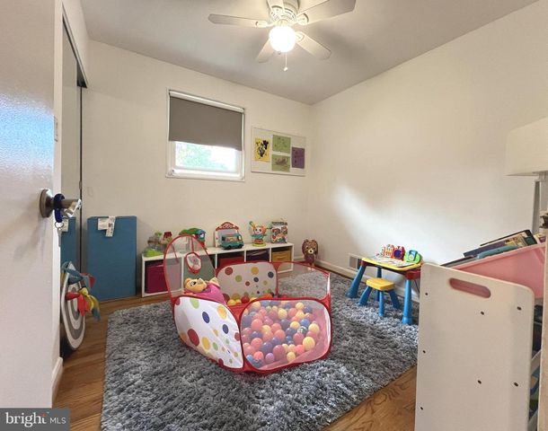 1001 GABEL ST, Silver Spring, MD 20901