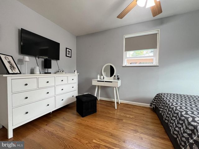 1001 GABEL ST, Silver Spring, MD 20901