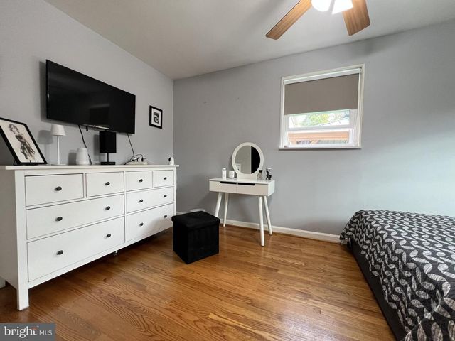 1001 GABEL ST, Silver Spring, MD 20901