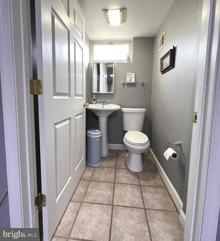 1001 GABEL ST, Silver Spring, MD 20901