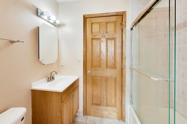 1101 Hunter Street, Lombard, IL 60148