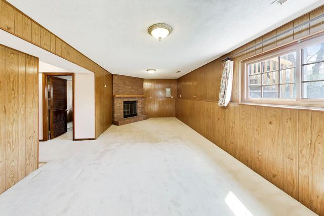 1101 Hunter Street, Lombard, IL 60148