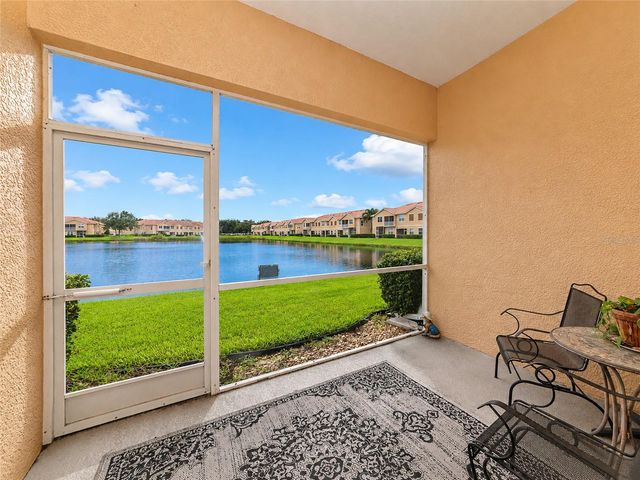 3426 PARKRIDGE CIRCLE 34-105, Sarasota, FL 34243