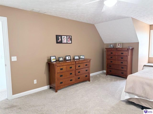 1922 Tonieville Road, Hodgenville, KY 42748