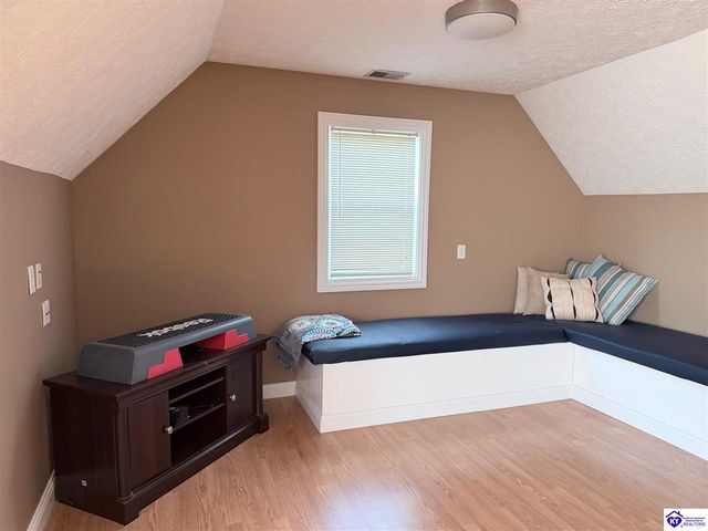 1922 Tonieville Road, Hodgenville, KY 42748