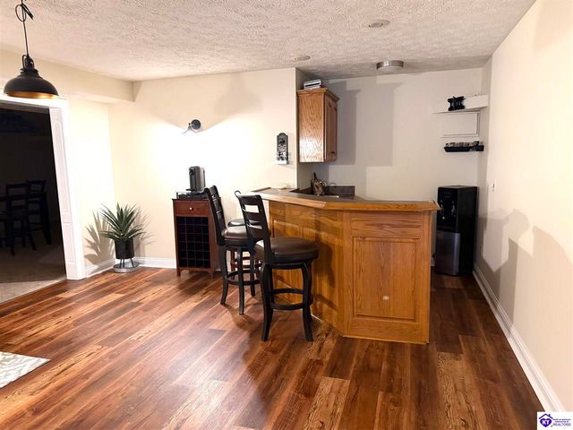 1922 Tonieville Road, Hodgenville, KY 42748