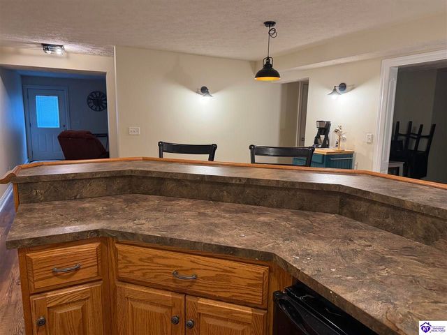 1922 Tonieville Road, Hodgenville, KY 42748