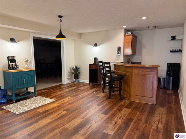 1922 Tonieville Road, Hodgenville, KY 42748