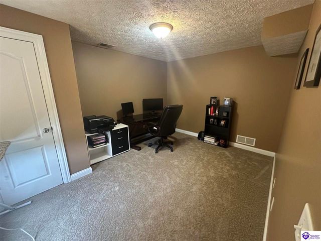 1922 Tonieville Road, Hodgenville, KY 42748
