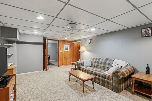 2056 Arnold Avenue SW, Wyoming, MI 49418