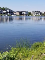 13697 Haven Cove Lane, Fishers, IN 46055