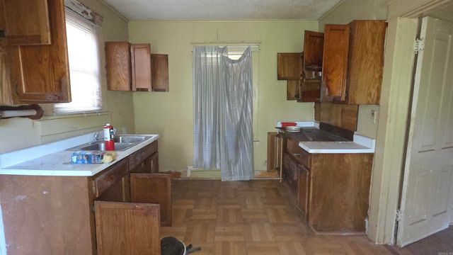 1421 Maple Street, Little Rock, AR 72114