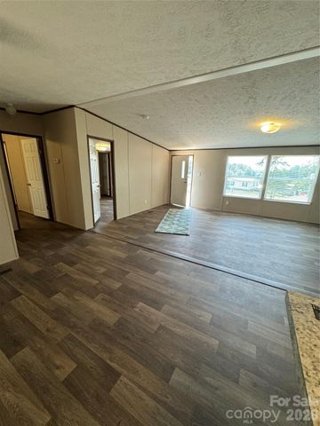3973 Berry Creek Circle, Granite Falls, NC 28630