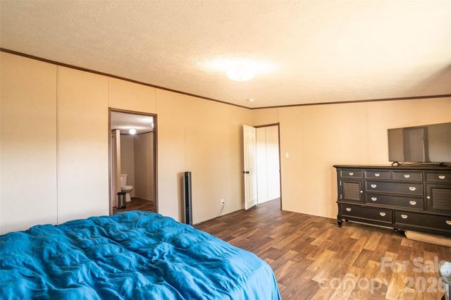 3973 Berry Creek Circle, Granite Falls, NC 28630