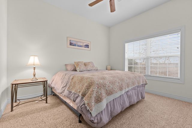 807 Silvercliff Way, Branson West, MO 65737