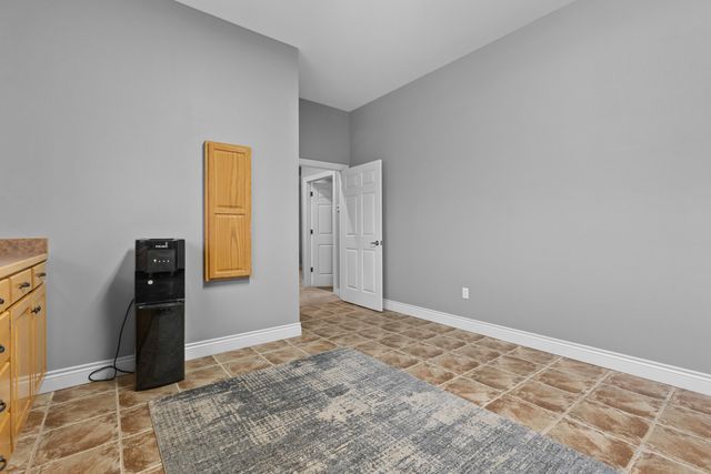 807 Silvercliff Way, Branson West, MO 65737