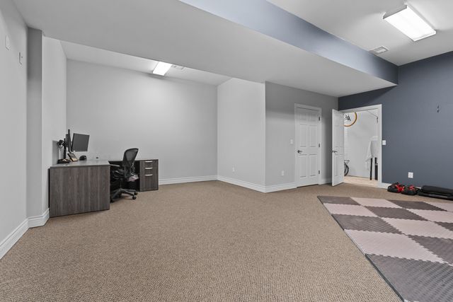 807 Silvercliff Way, Branson West, MO 65737