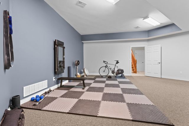 807 Silvercliff Way, Branson West, MO 65737