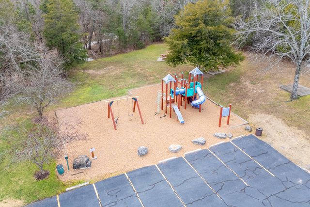 807 Silvercliff Way, Branson West, MO 65737