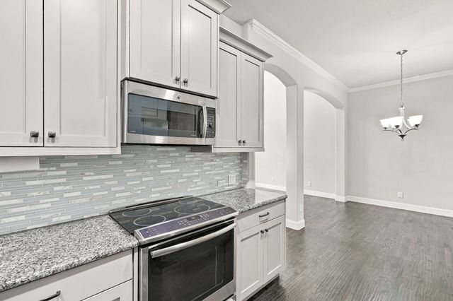 931 Whitehall Drive, Richardson, TX 75081