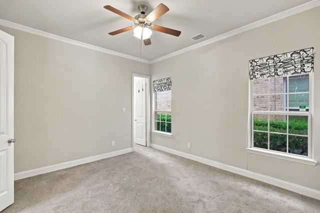 931 Whitehall Drive, Richardson, TX 75081