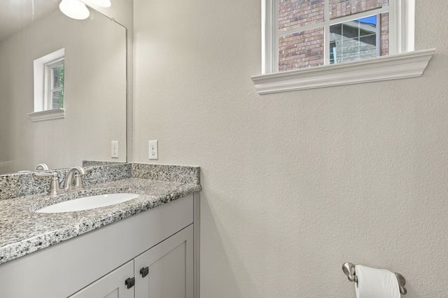 931 Whitehall Drive, Richardson, TX 75081