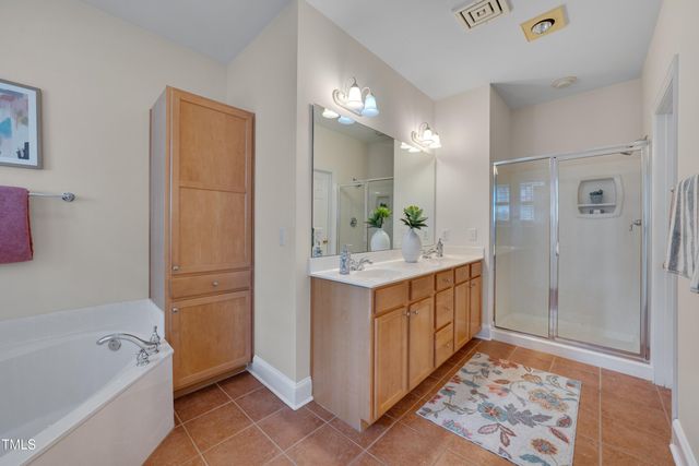 4831 Crestmore Road #202, Raleigh, NC 27612