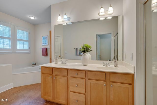 4831 Crestmore Road #202, Raleigh, NC 27612