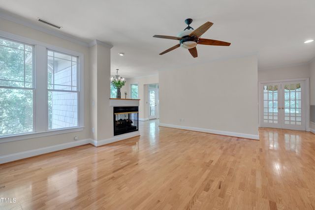 4831 Crestmore Road #202, Raleigh, NC 27612