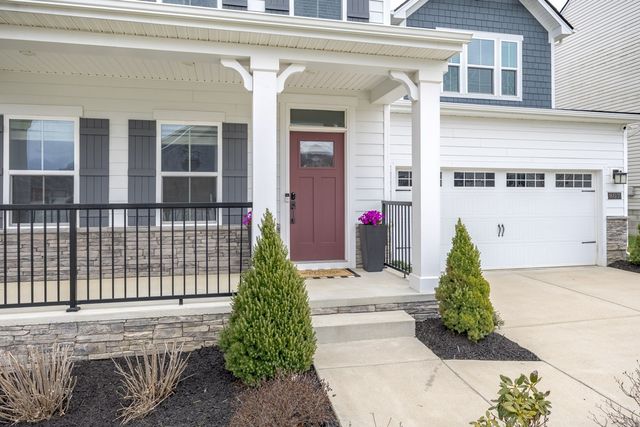 807 Raintree Dr, Smyrna, TN 37167