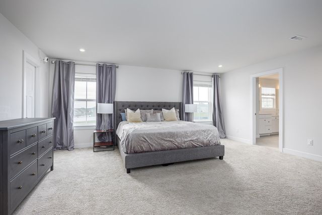 807 Raintree Dr, Smyrna, TN 37167