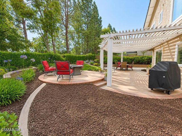 2649 Rikkard Drive, Thousand Oaks, CA 91362