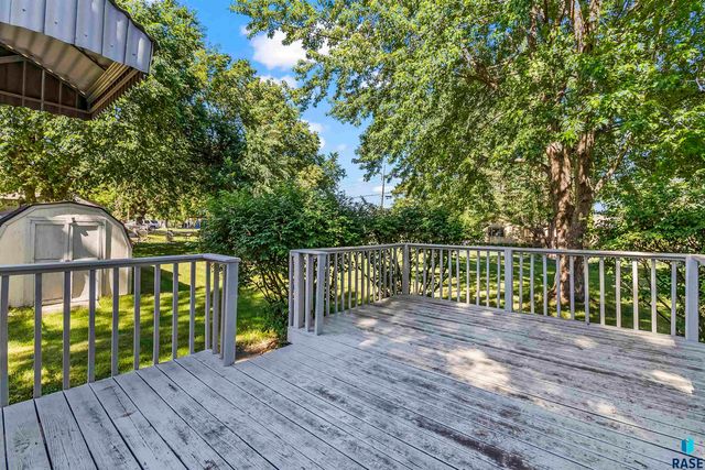 1708 N Mable Ave, Sioux Falls, SD 57103