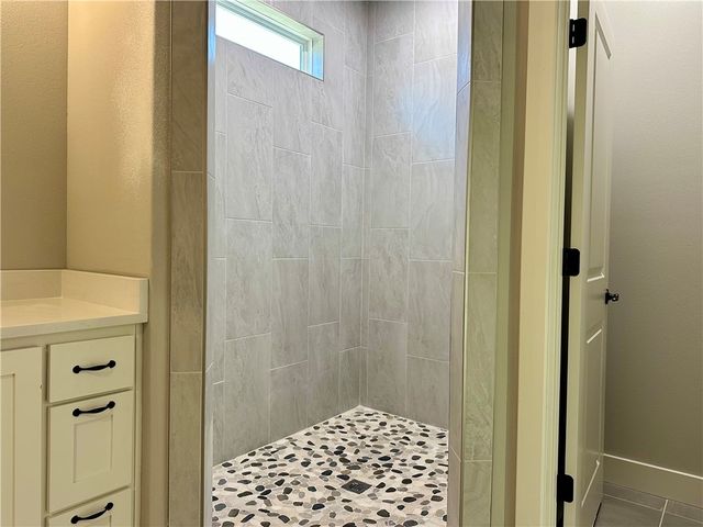 7 Dundonald Lane, Bella Vista, AR 72715