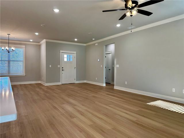 7 Dundonald Lane, Bella Vista, AR 72715