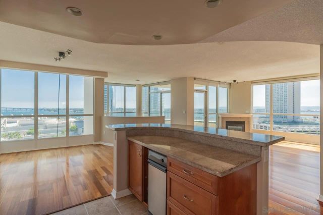 510 1st Ave 1504, San Diego, CA 92101