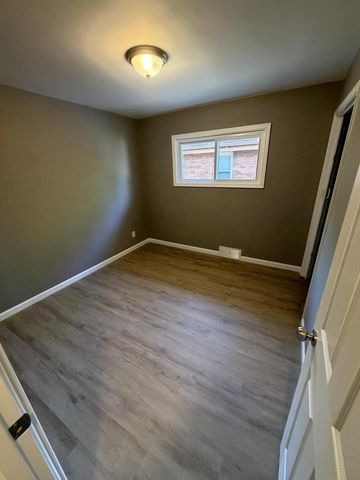 4554 49th STREET, Milwaukee, WI 53218
