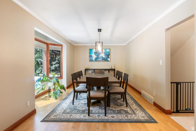 4049 E PROSPECTOR DR, Cottonwood Heights, UT 84121